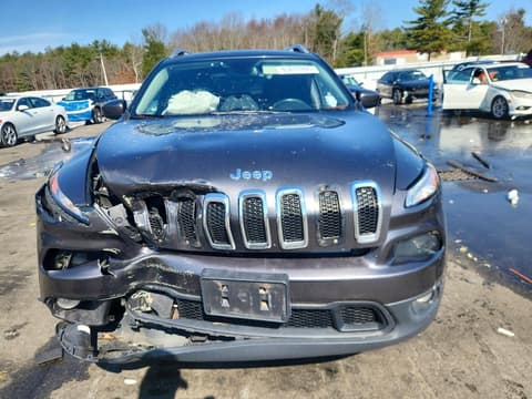 2016 Jeep Cherokee, VIN 1C4PJMCB2GW225818. Фото 5 из 6 с аукциона Copart. Каталог авто из США OpenDataCar.