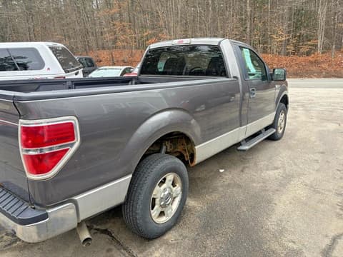 2010 Ford F-150 Lightning, VIN 1FTMF1EW7AKC37402. Zdjęcie 4 z 6 z aukcji Copart. Katalog aut z USA OpenDataCar.