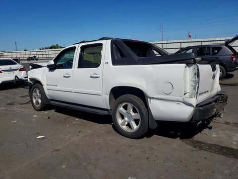 2007 Chevrolet Avalanche, VIN 3GNFK123X7G123996. Zdjęcie 2 z 6 z aukcji Copart. Katalog aut z USA OpenDataCar.