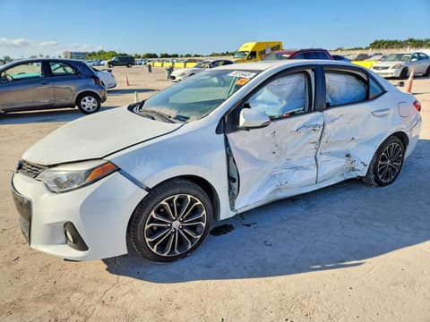 2015 Toyota Corolla, VIN 2T1BURHE0FC426593. Фото 1 з 6 з аукціону Copart. Каталог авто зі США OpenDataCar.