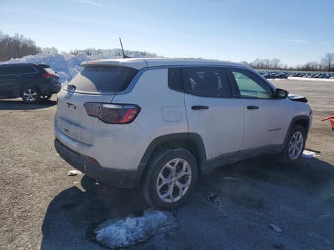 2024 Jeep Compass, VIN 3C4NJDAN6RT136802. Фото 3 з 6 з аукціону Copart. Каталог авто зі США OpenDataCar.