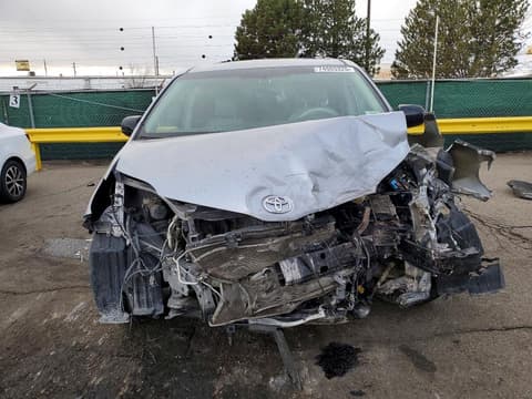 2013 Toyota Sienna, VIN 5TDYK3DC8DS385717. Фото 5 з 6 з аукціону Copart. Каталог авто зі США OpenDataCar.