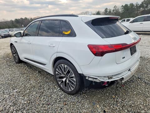 2024 Audi Q8, VIN WA16ABGE8RB008525. Фото 2 з 6 з аукціону Copart. Каталог авто зі США OpenDataCar.