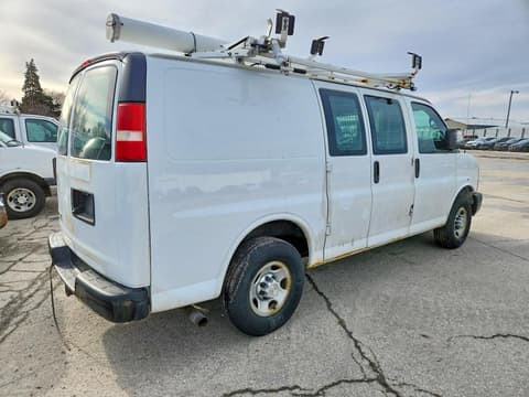 2013 Chevrolet Express 2500, VIN 1GCWGFCA9D1903857. Фото 3 з 6 з аукціону Copart. Каталог авто зі США OpenDataCar.