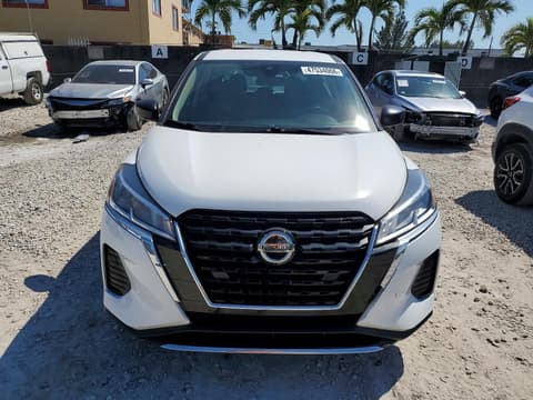 2021 Nissan Kicks, VIN 3N1CP5BV5ML504764. Фото 5 з 6 з аукціону Copart. Каталог авто зі США OpenDataCar.