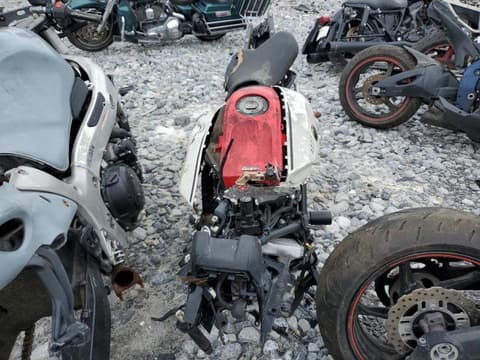 2022 Yamaha YZFR7, VIN JYARM38E3NA004523. Фото 2 з 6 з аукціону Copart. Каталог авто зі США OpenDataCar.