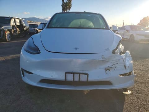 2021 Tesla Model Y, VIN 5YJYGAEE8MF235407. Фото 5 з 6 з аукціону Copart. Каталог авто зі США OpenDataCar.