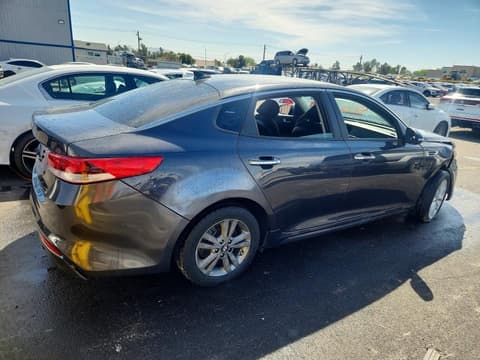 2017 Kia Optima, VIN 5XXGT4L30HG126193. Фото 3 з 6 з аукціону Copart. Каталог авто зі США OpenDataCar.