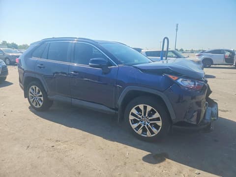 2019 Toyota RAV4, VIN 2T3C1RFV1KC012630. Фото 4 з 6 з аукціону Copart. Каталог авто зі США OpenDataCar.
