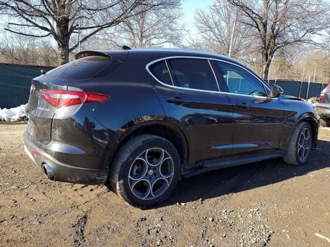 2018 Alfa romeo Stelvio, VIN ZASFAKAN6J7B67959. Photo 3 of 6 from Copart auction. OpenDataCar US salvage catalog.