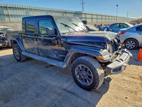 2021 Jeep Gladiator, VIN 1C6JJTFM1ML513069. Фото 4 з 6 з аукціону Copart. Каталог авто зі США OpenDataCar.