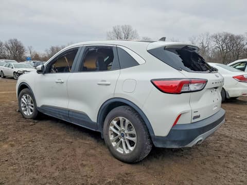 2021 Ford Escape, VIN 1FMCU9G6XMUA35185. Фото 2 з 6 з аукціону Copart. Каталог авто зі США OpenDataCar.