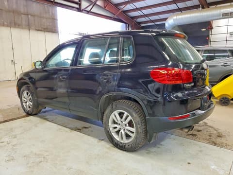 2014 Volkswagen Tiguan, VIN WVGBV3AX7EW519814. Фото 2 з 6 з аукціону Copart. Каталог авто зі США OpenDataCar.