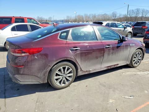 2019 Kia Optima, VIN 5XXGT4L33KG353675. Фото 3 з 6 з аукціону Copart. Каталог авто зі США OpenDataCar.