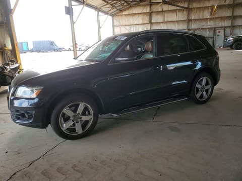 2010 Audi Q5, VIN WA1LKAFP2AA103878. Фото 1 з 6 з аукціону Copart. Каталог авто зі США OpenDataCar.