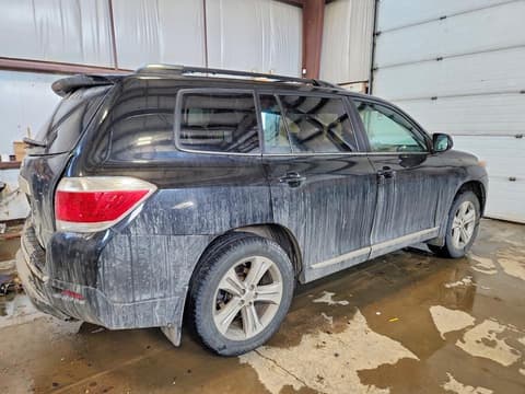 2013 Toyota Highlander, VIN 5TDBK3EH2DS199137. Фото 3 з 6 з аукціону Copart. Каталог авто зі США OpenDataCar.