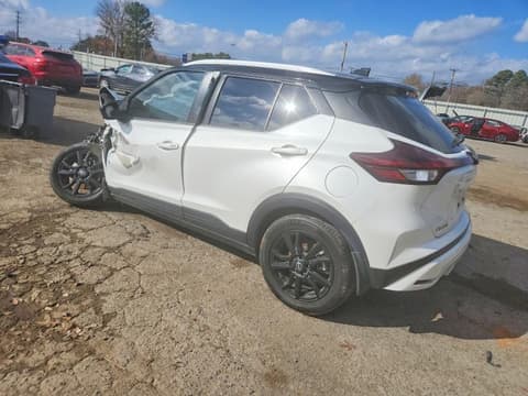 2024 Nissan Kicks, VIN 3N1CP5CV3RL487890. Фото 2 з 6 з аукціону Copart. Каталог авто зі США OpenDataCar.