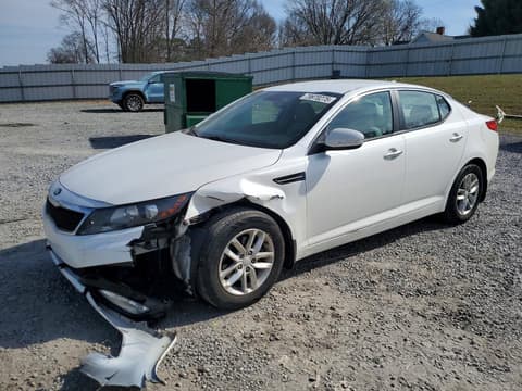 2013 Kia Optima, VIN KNAGM4A75D5392744. Фото 1 з 6 з аукціону Copart. Каталог авто зі США OpenDataCar.