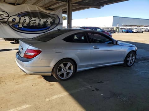 2012 Mercedes-benz C-Class, VIN WDDGJ4HB4CF886355. Фото 3 з 6 з аукціону Copart. Каталог авто зі США OpenDataCar.