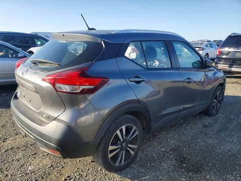 2019 Nissan Kicks, VIN 3N1CP5CU6KL523956. Фото 3 з 6 з аукціону Copart. Каталог авто зі США OpenDataCar.