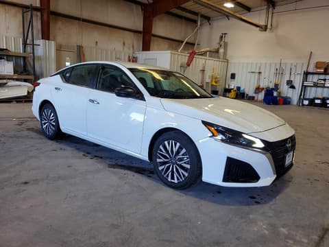 2025 Nissan Altima, VIN 1N4BL4DV7SN353635. Zdjęcie 4 z 6 z aukcji Copart. Katalog aut z USA OpenDataCar.