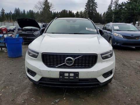 2021 Volvo XC40, VIN YV4162UM2M2396838. Photo 5 of 6 from Copart auction. OpenDataCar US salvage catalog.
