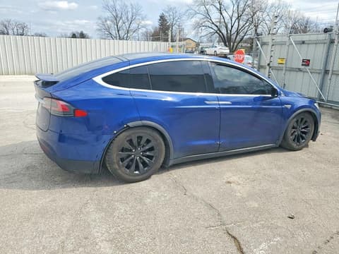 2016 Tesla Model X, VIN 5YJXCAE22GF005170. Фото 3 з 6 з аукціону Copart. Каталог авто зі США OpenDataCar.