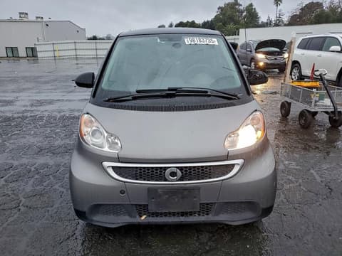 2013 Smart Fortwo, VIN WMEEJ3BA0DK672923. Фото 5 з 6 з аукціону Copart. Каталог авто зі США OpenDataCar.