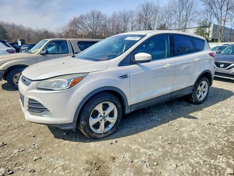 2013 Ford Escape, VIN 1FMCU9GX1DUD47114. Фото 1 з 6 з аукціону Copart. Каталог авто зі США OpenDataCar.