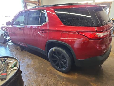 2020 Chevrolet Traverse, VIN 1GNERHKWXLJ230937. Фото 2 з 6 з аукціону Copart. Каталог авто зі США OpenDataCar.