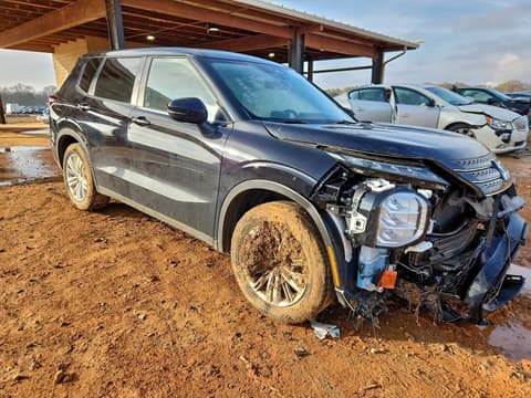 2024 Mitsubishi Outlander, VIN JA4J3UA82RZ055737. Zdjęcie 4 z 6 z aukcji Copart. Katalog aut z USA OpenDataCar.