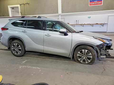 2020 Toyota Highlander, VIN 5TDHZRBH9LS513894. Фото 4 з 6 з аукціону Copart. Каталог авто зі США OpenDataCar.