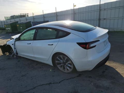2025 Tesla Model 3, VIN 5YJ3E1EA8SF075460. Фото 2 з 6 з аукціону Copart. Каталог авто зі США OpenDataCar.