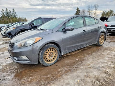 2014 Kia Forte, VIN KNAFX4A62E5101581. Фото 1 з 6 з аукціону Copart. Каталог авто зі США OpenDataCar.