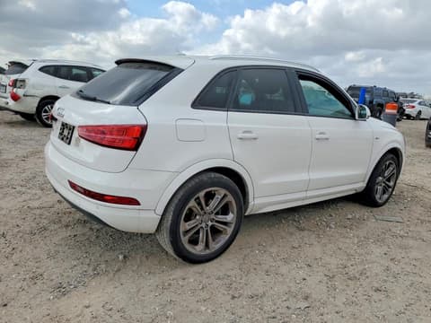 2018 Audi Q3, VIN WA1BCCFS1JR013292. Фото 3 з 6 з аукціону Copart. Каталог авто зі США OpenDataCar.
