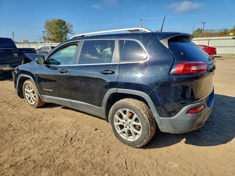 2018 Jeep Cherokee, VIN 1C4PJLLB8JD534903. Фото 2 з 6 з аукціону Copart. Каталог авто зі США OpenDataCar.