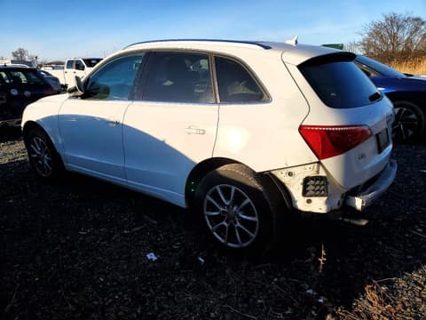 2012 Audi Q5, VIN WA1LFAFP1CA053630. Фото 2 з 6 з аукціону Copart. Каталог авто зі США OpenDataCar.