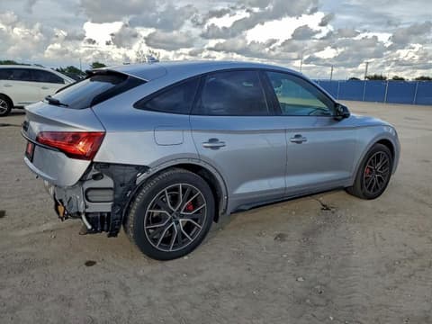 2023 Audi SQ5 Sportback, VIN WA134BFY9P2124089. Фото 3 из 6 с аукциона Copart. Каталог авто из США OpenDataCar.