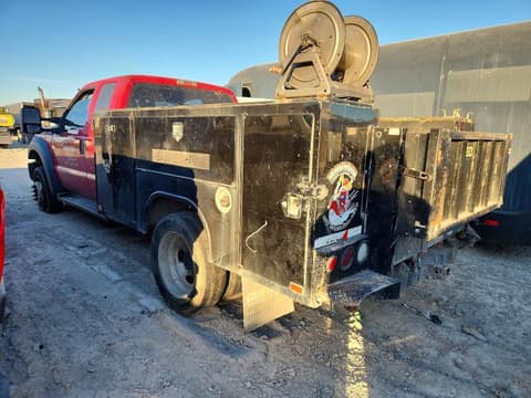 2016 Ford F-550 Super Duty, VIN 1FD0X5GY4GEB43255. Фото 2 з 6 з аукціону Copart. Каталог авто зі США OpenDataCar.