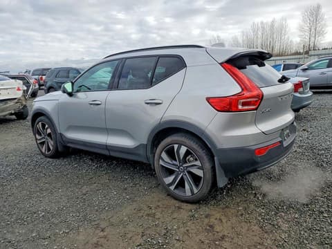 2023 Volvo XC40, VIN YV4L12UX2P2002969. Фото 2 з 6 з аукціону Copart. Каталог авто зі США OpenDataCar.