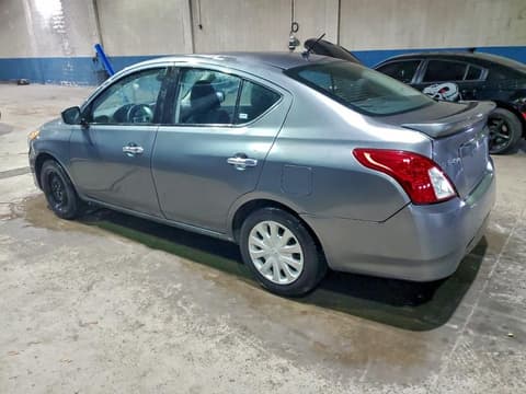 2018 Nissan Versa, VIN 3N1CN7AP7JL843543. Фото 2 з 6 з аукціону Copart. Каталог авто зі США OpenDataCar.