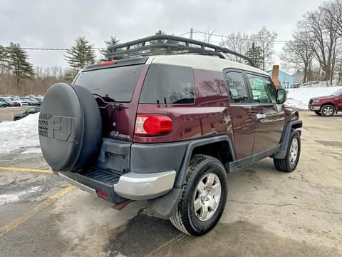 2007 Toyota FJ Cruiser, VIN JTEBU11F470051562. Фото 3 из 6 с аукциона Copart. Каталог авто из США OpenDataCar.