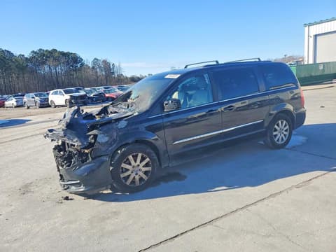 2015 Chrysler Town & Country, VIN 2C4RC1BG8FR695213. Photo 1 of 6 from Copart auction. OpenDataCar US salvage catalog.