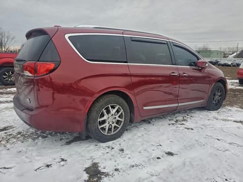 2020 Chrysler Pacifica, VIN 2C4RC1BG6LR276563. Фото 3 з 6 з аукціону Copart. Каталог авто зі США OpenDataCar.