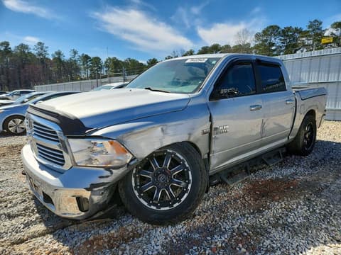 2017 Ram 1500, VIN 1C6RR7LT1HS593046. Фото 1 з 6 з аукціону Copart. Каталог авто зі США OpenDataCar.