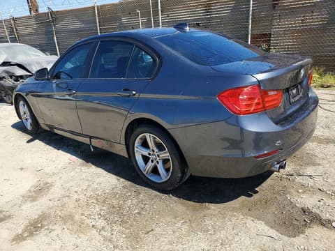 2013 Bmw 3 Series, VIN WBA3C1C58DF443546. Фото 2 з 6 з аукціону Copart. Каталог авто зі США OpenDataCar.