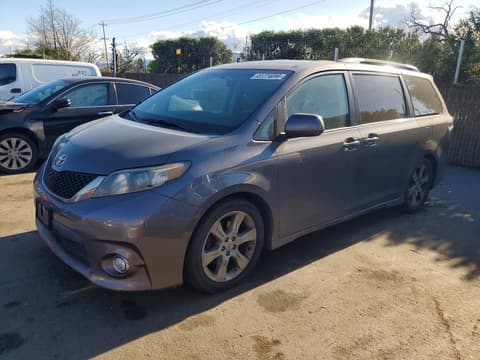 2011 Toyota Sienna, VIN 5TDXK3DC1BS170978. Фото 1 з 6 з аукціону Copart. Каталог авто зі США OpenDataCar.
