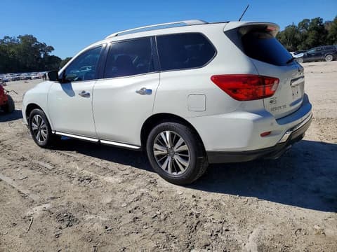 2017 Nissan Pathfinder, VIN 5N1DR2MM1HC650705. Фото 2 з 6 з аукціону Copart. Каталог авто зі США OpenDataCar.