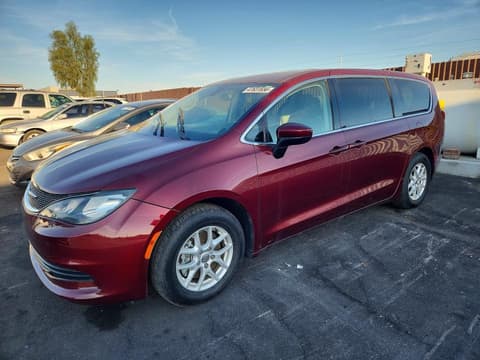 2020 Chrysler Voyager, VIN 2C4RC1CG9LR131192. Фото 1 из 6 с аукциона Copart. Каталог авто из США OpenDataCar.