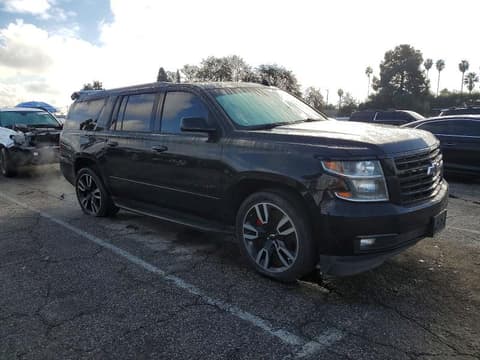 2019 Chevrolet Suburban, VIN 1GNSKJKJXKR101261. Фото 4 з 6 з аукціону Copart. Каталог авто зі США OpenDataCar.